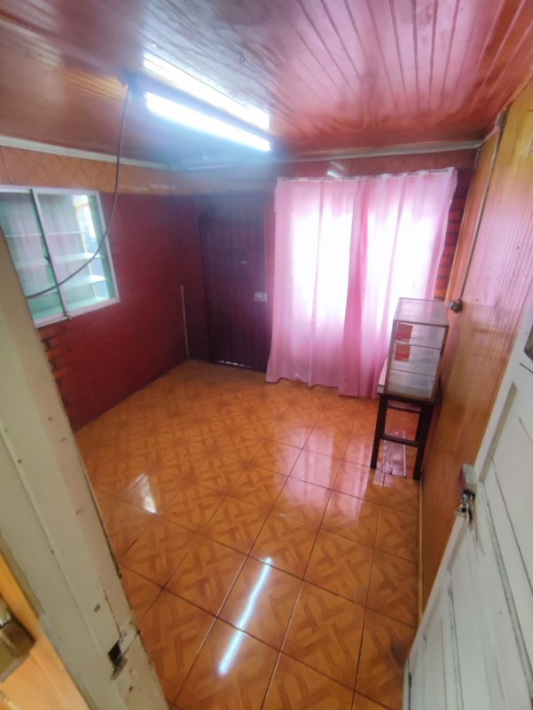 Vendo Casa en Clara de Godoy, 4 Dormitorios, los Ángeles