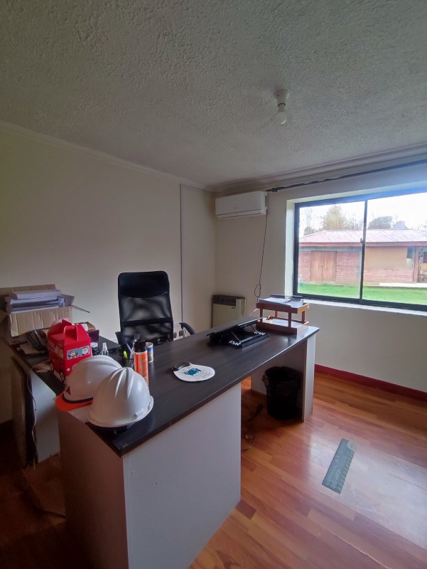 Arriendo Casa/oficina de 6 Dormitorios, C. San Antonio, L.a.