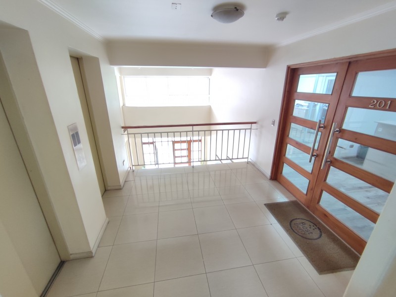 Arriendo Oficinas en el Centro de los Ángeles, 6 Privados