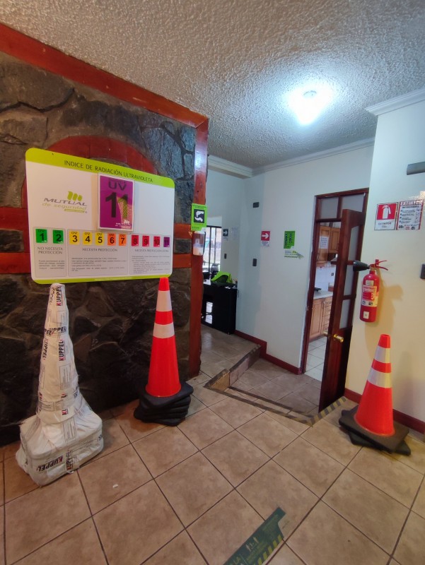 Arriendo Casa/oficina de 6 Dormitorios, C. San Antonio, L.a.