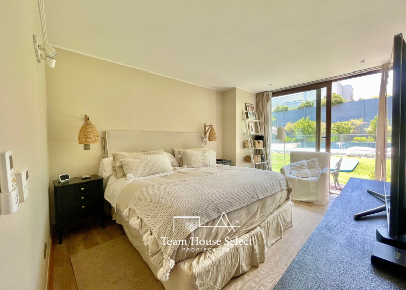 Excelente Casa en Venta en Piedra Roja Chicureo 5D