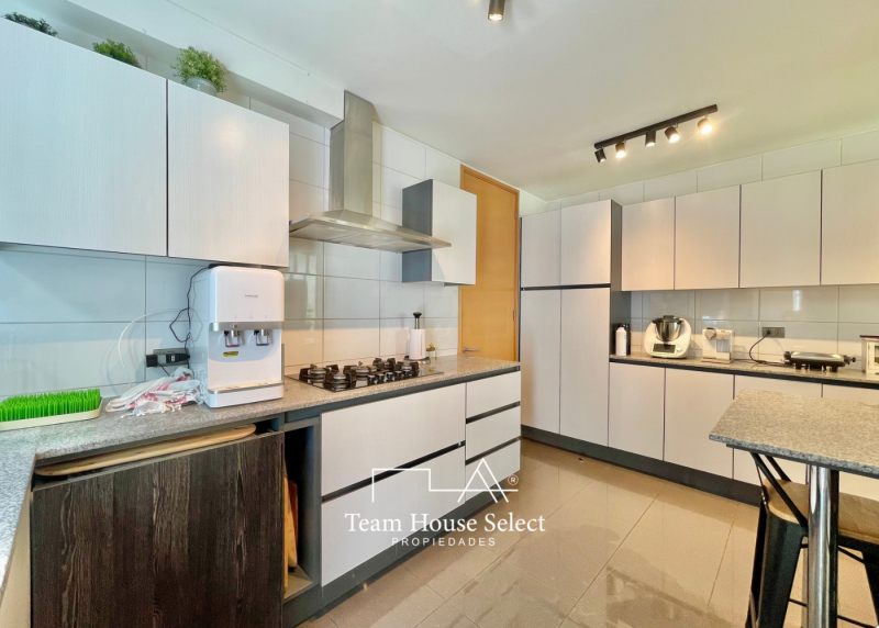 Excelente Casa en Venta en Piedra Roja Chicureo 5D