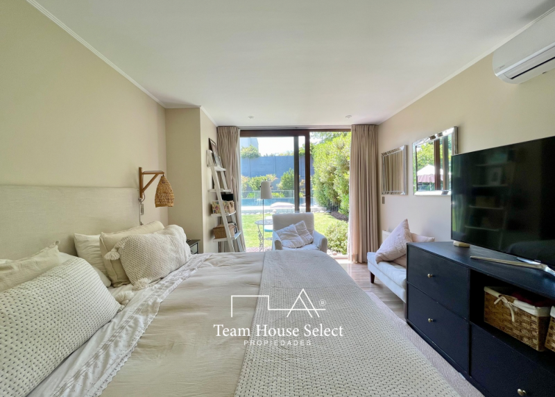Excelente Casa en Venta en Piedra Roja Chicureo 5D