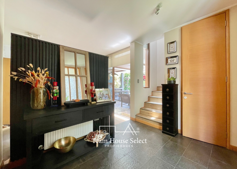 Excelente Casa en Venta en Piedra Roja Chicureo 5D