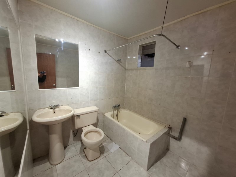 en Venta Casa de Dos Pisos en Villa los Volcanes - Chillán