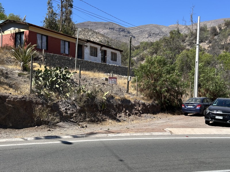 ¡gran Oportunidad! Venta de Sitio Con Dos Casas el Espinal