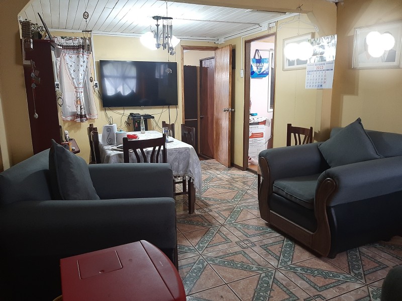 Casa Esquina Con Negocio Funcionando.