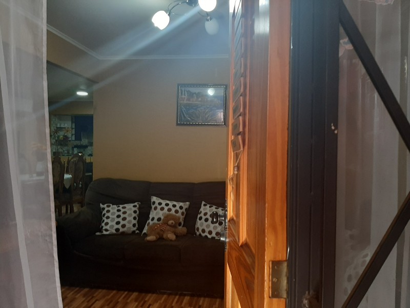 Villa los Naranjos/ Casa Con Negocio Funcionando
