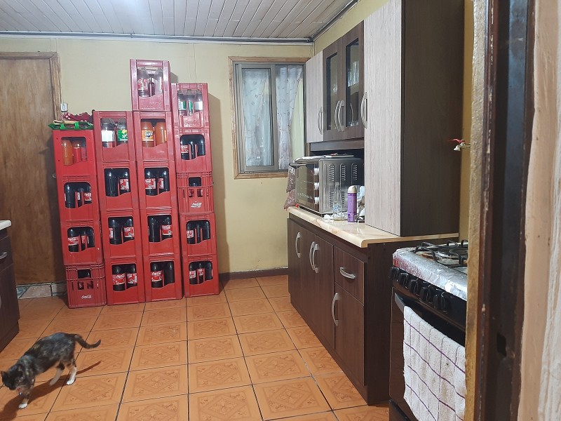 Casa Esquina Con Negocio Funcionando.