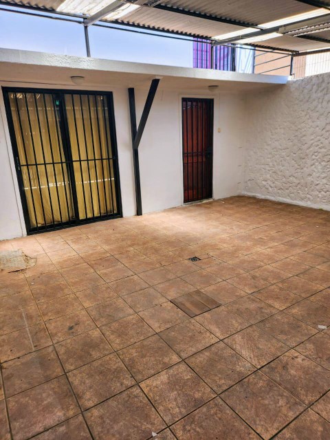 Amplia Casa 5D/2B en Centro de Alto Hospicio