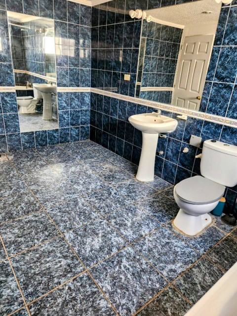 Amplia Casa 5D/2B en Centro de Alto Hospicio