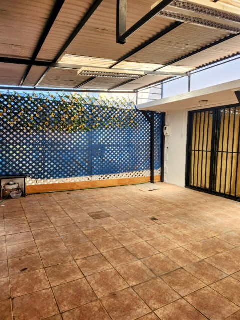 Amplia Casa 5D/2B en Centro de Alto Hospicio