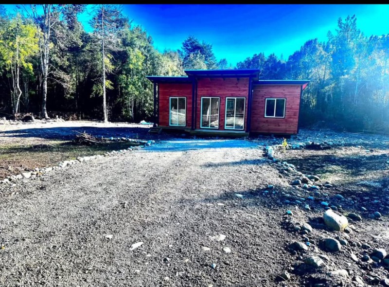 Parcela 5.000 M² Con 2 Casas en Condominio. Puerto Varas