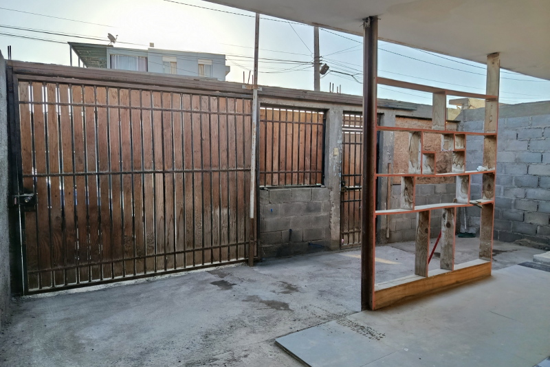 en Arriendo Casa Remodelada 2D - 2B. Alto Hospicio