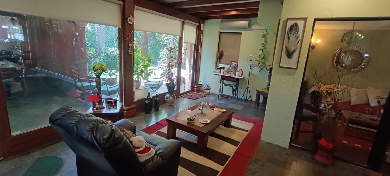 Casa Aislada en Ciudad Satélite Maipú | 5D 3B | Quincho