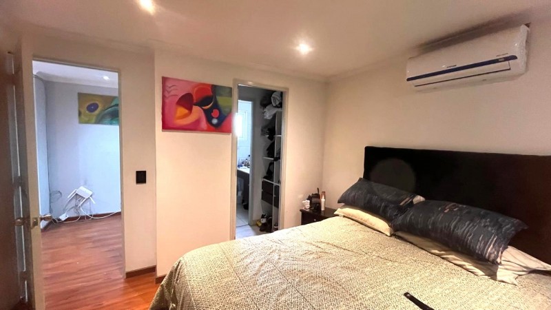 en Venta Moderna Casa Con Piscina en Padre Hurtado