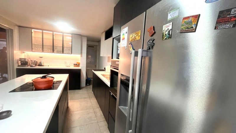 en Venta Moderna Casa Con Piscina en Padre Hurtado