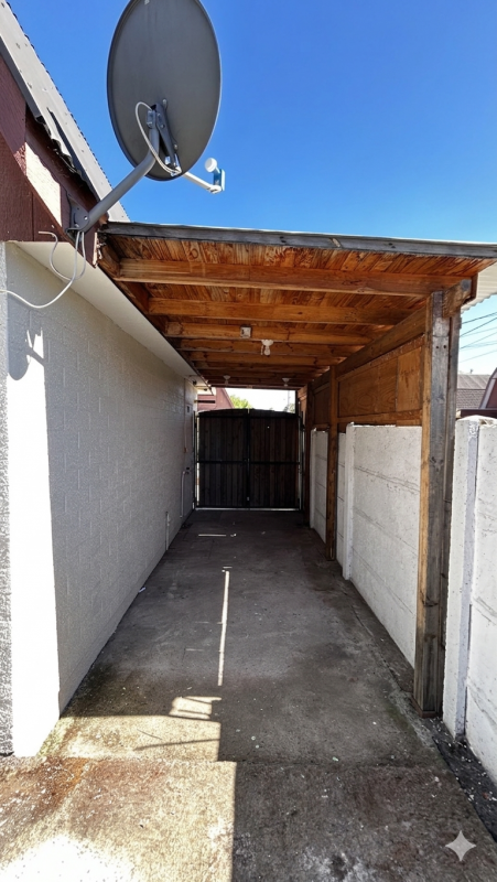 Se Vende Casa Esquina en Villa la Campiña 2 Arreglada