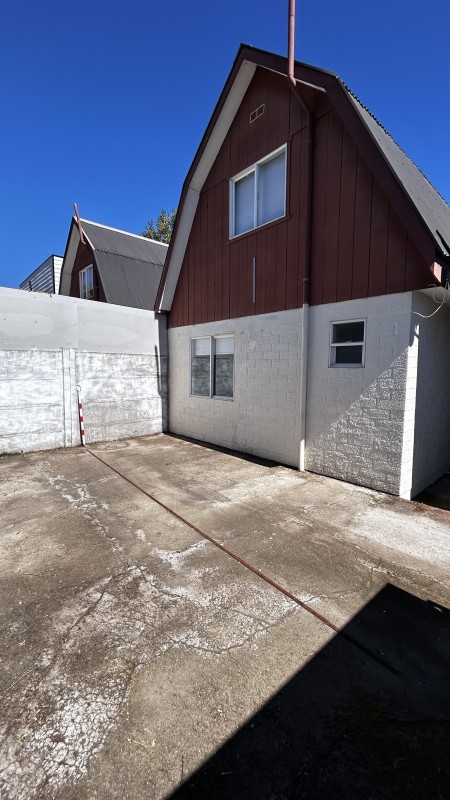 Se Vende Casa Esquina en Villa la Campiña 2 Arreglada