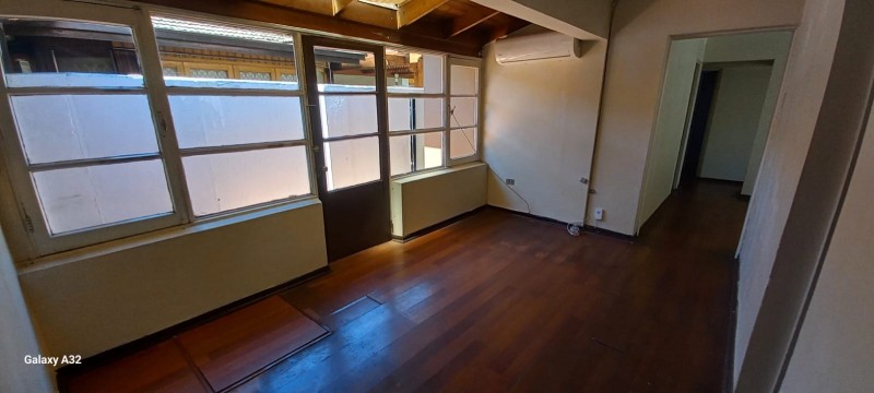 Se Vende Amplia y Segura Casa en Excelente Sector de Curicó