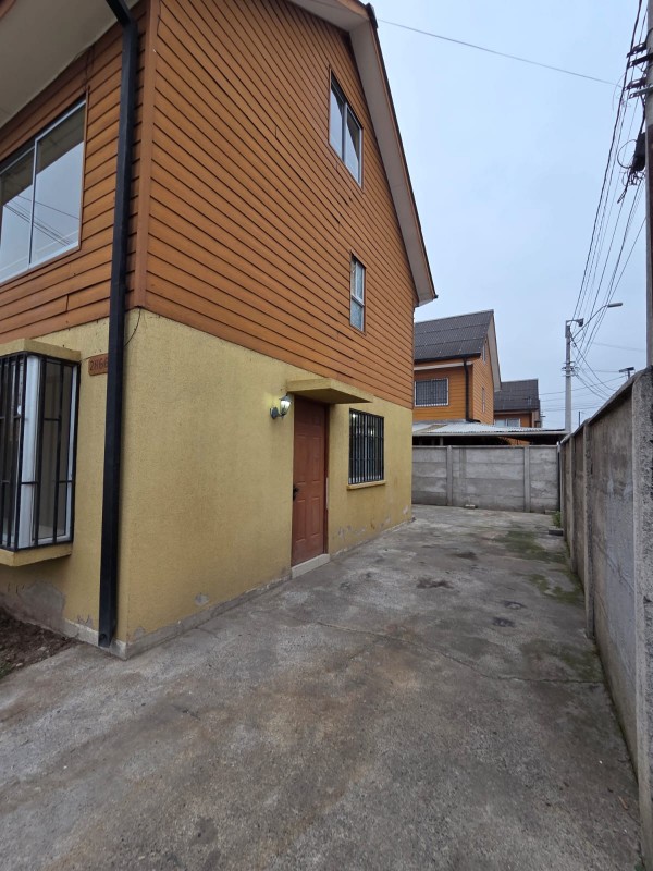 Se Vende Amplia Casa en Villa San Pedro – Molina