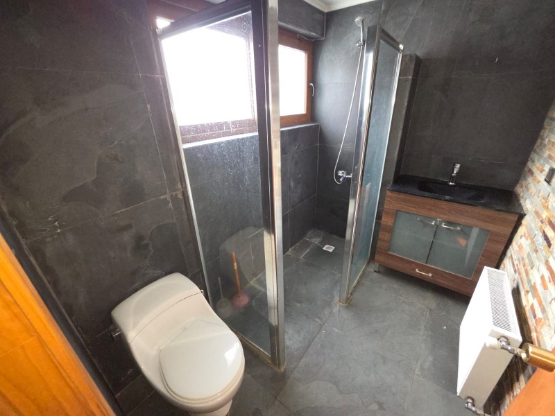 Vende Linda y Amplia Casa en Excelente Ubicación – Talca