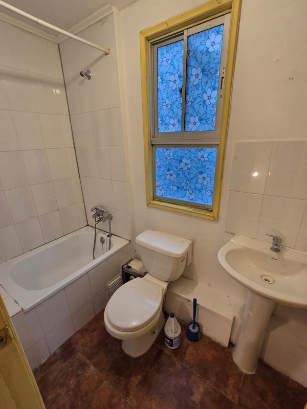 Se Vende Amplia Casa en Villa San Pedro – Molina
