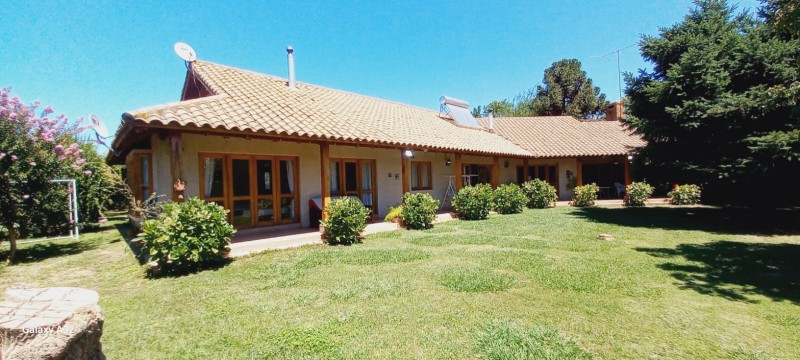 Se Vende Hermosa Casa Estilo Chileno en Parcela – Romeral