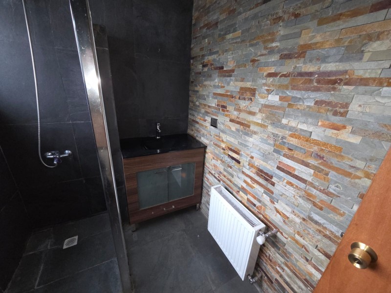 Vende Linda y Amplia Casa en Excelente Ubicación – Talca