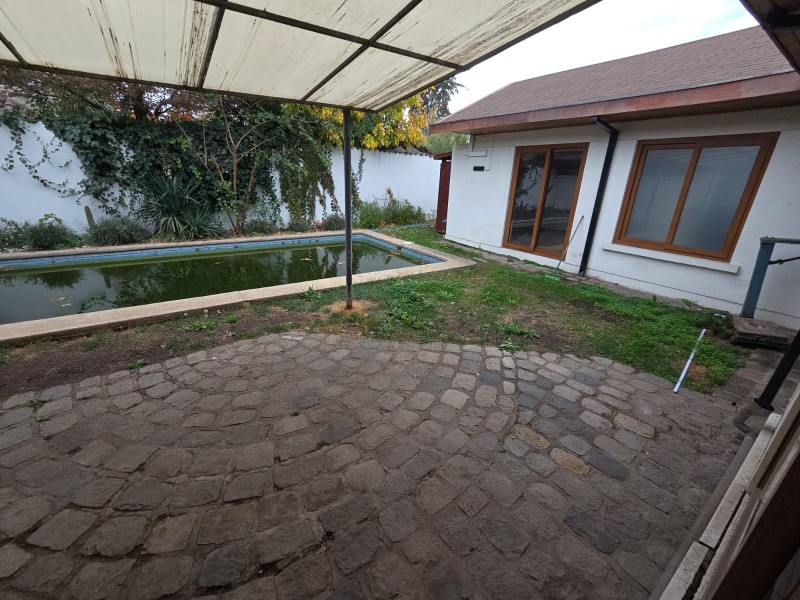 Vende Linda y Amplia Casa en Excelente Ubicación – Talca