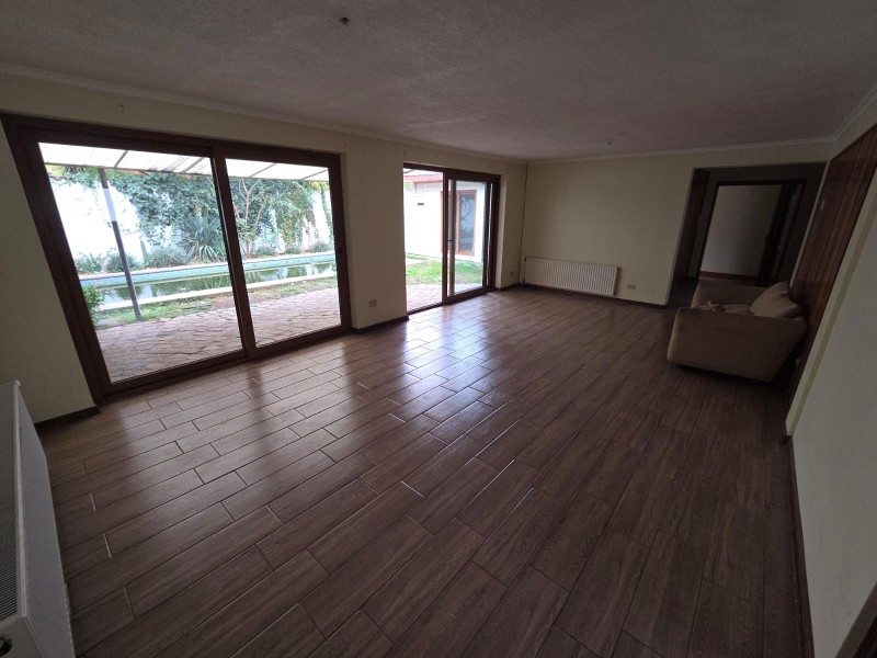 Vende Linda y Amplia Casa en Excelente Ubicación – Talca