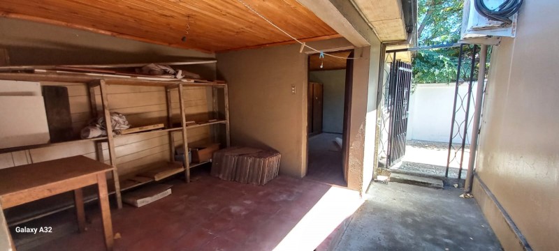 Se Vende Amplia y Segura Casa en Excelente Sector de Curicó