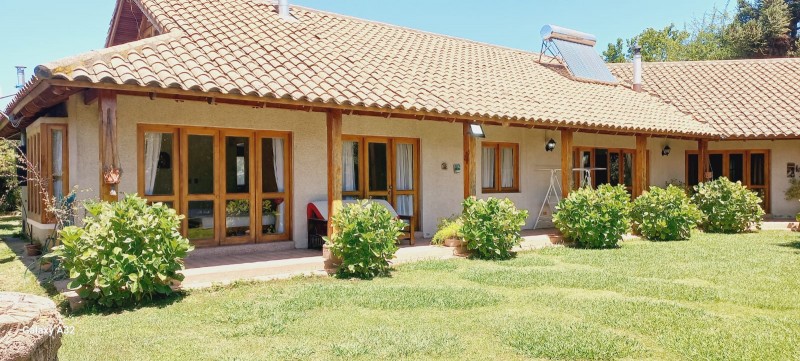 Se Vende Hermosa Casa Estilo Chileno en Parcela – Romeral