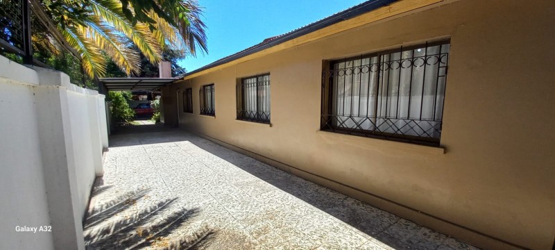Se Vende Amplia y Segura Casa en Excelente Sector de Curicó