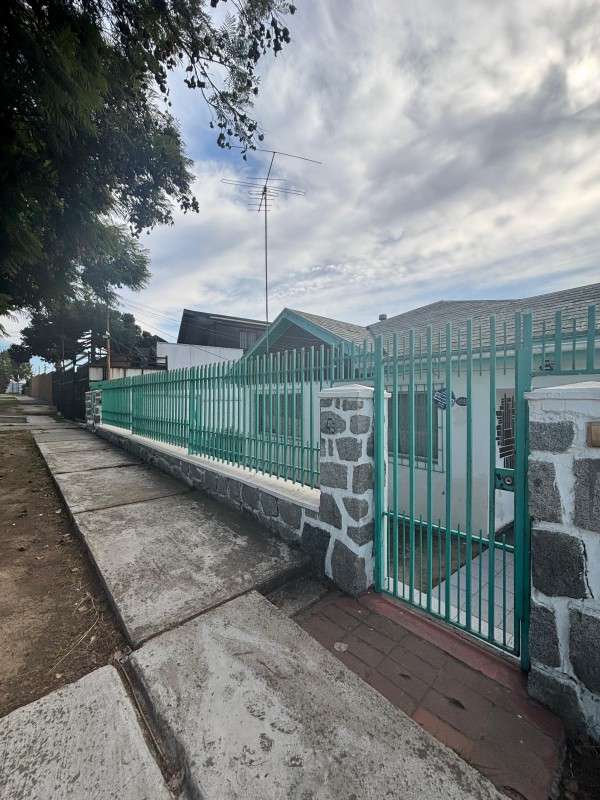 Oportunidad de Venta.. Linda Casa Amplia, Con Gran Terreno