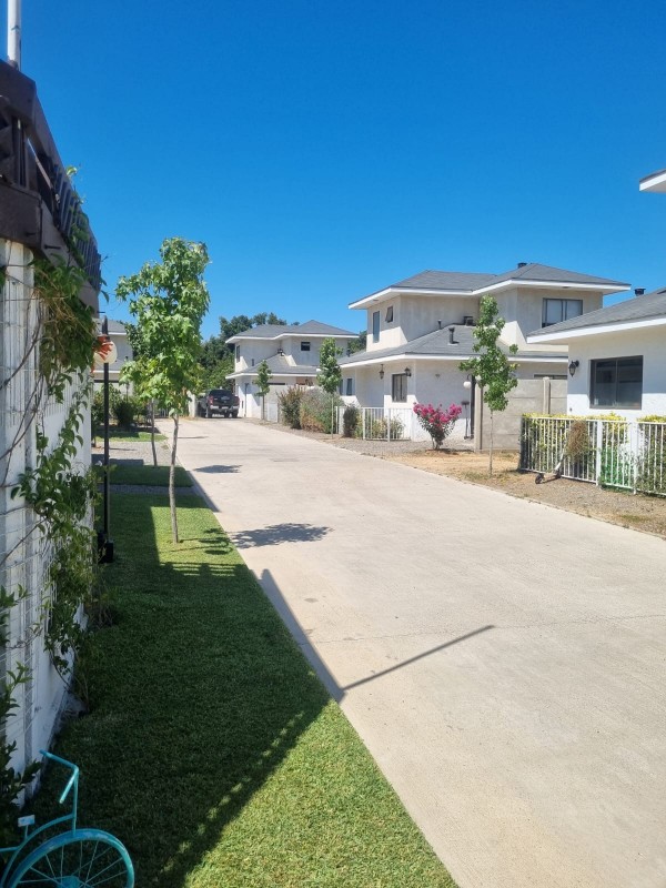 📢 Hermosa Propiedad en Costanera Sur, Limache ✨!