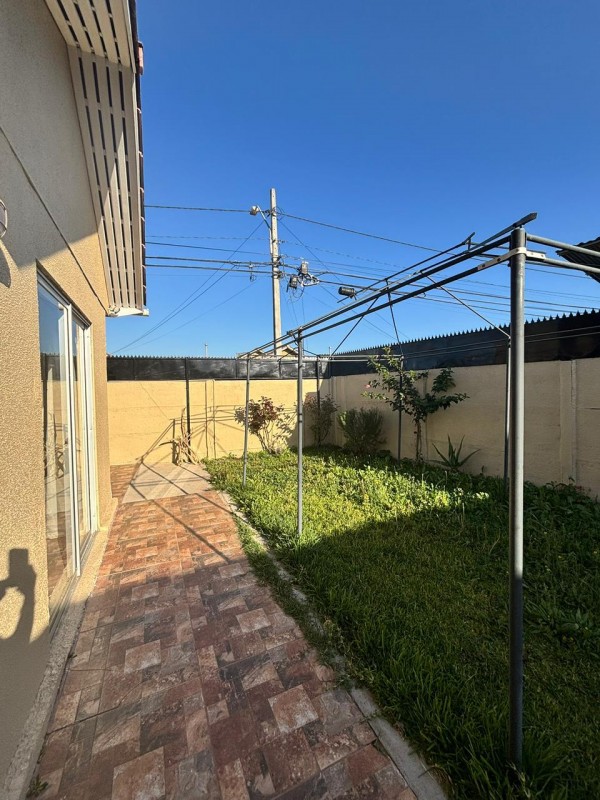 📢 Amplia y Luminosa Casa en Villa Manantiales del Inca
