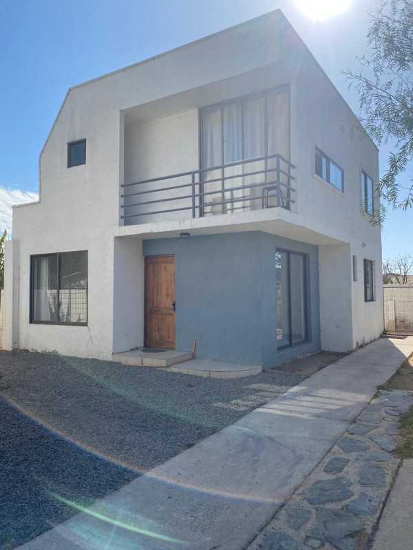 Arriendo Linda Casa en Condominio, 3D/2B en Peñablanca 🏡✨!