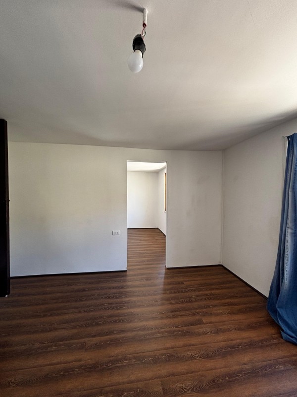 📢 Atención!, Casa 2 Niveles Pareada, Sector Limonares Viña