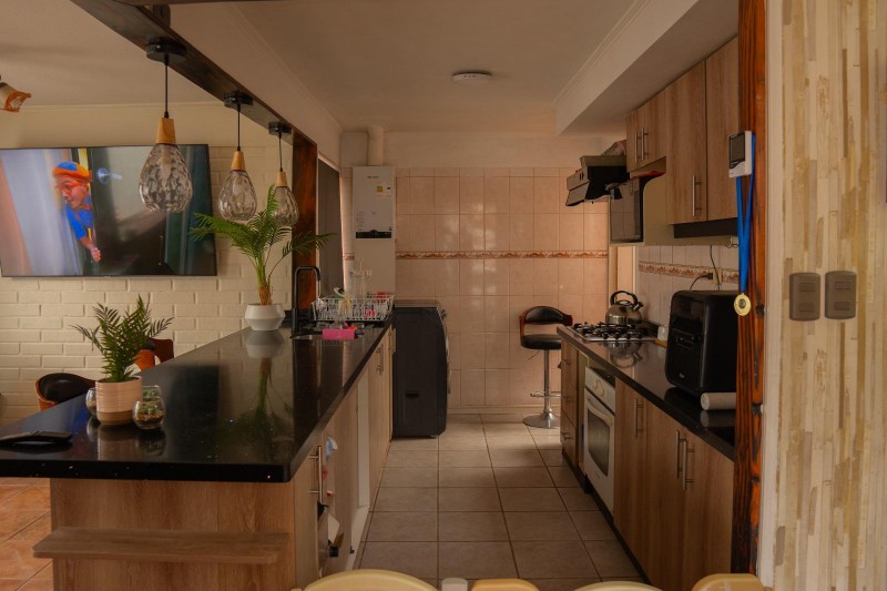 Hermosa Casa 2 Niveles, Barrio Norte Villa Alemana..3D + 2B✨