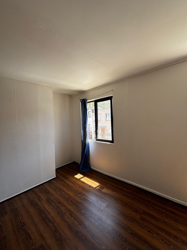 📢 Atención!, Casa 2 Niveles Pareada, Sector Limonares Viña