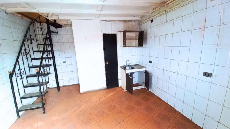 Dos Propiedades Comerciales en Venta Cerro Navia | Metro Est