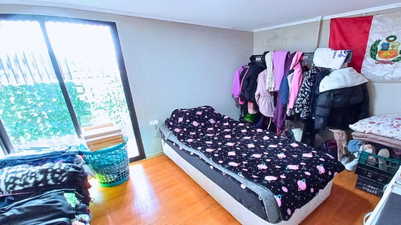 Propiedad Con Fines Comerciales | en Venta | C. Navia | 3 Lo