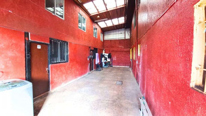 Dos Propiedades Comerciales en Venta Cerro Navia | Metro Est