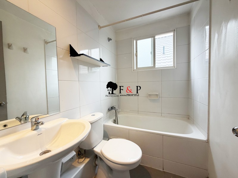 Casa en Arriendo, 3 Dormitorios, Laguna Norte, Valle Grande