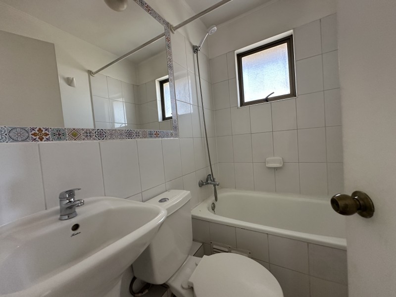 Casa en Venta, 3 Dormitorios, Barrio Portezuelo, Colina