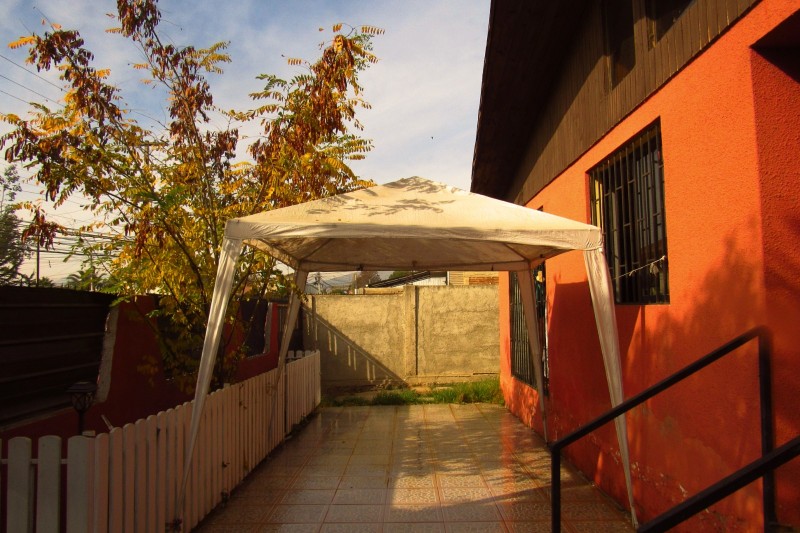 Casa Independiente de un Piso. Excelente Estado.