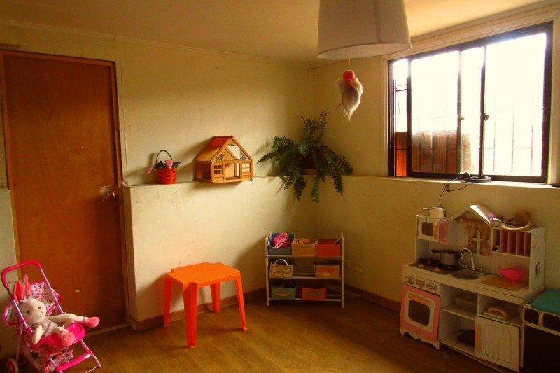 Casa Independiente de un Piso. Excelente Estado.