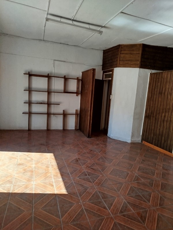 Se Arriendan Locales Comerciales Excelente Ubicación /talca