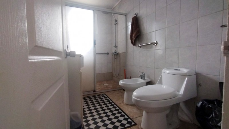 Casa Urbana, Amplio Terreno Riesco Arriba, San Vicente